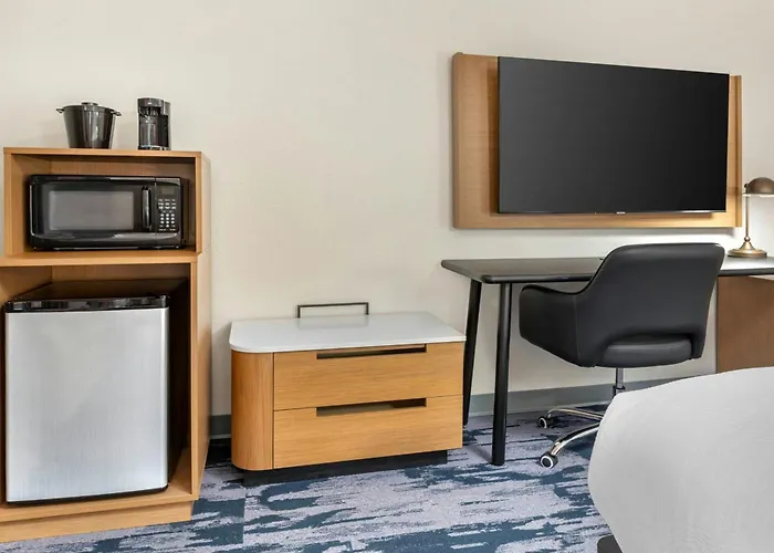 Fairfield Inn & Suites Hooksett